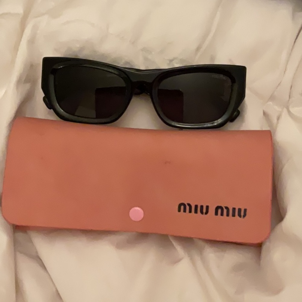 Miu Miu Black and gold glimpse Sunglasses with Chic Case